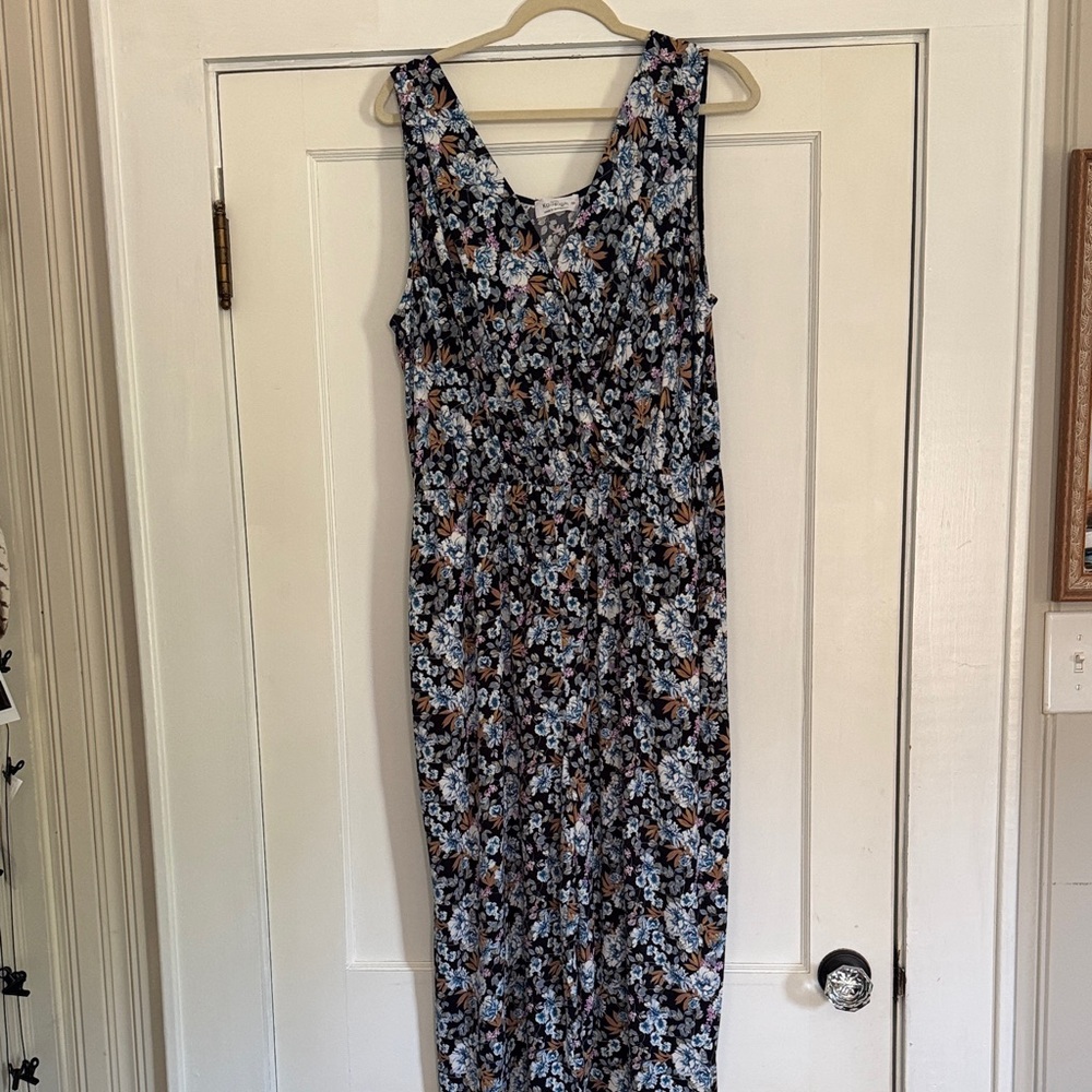 Plus-Size Floral Jumpsuit (Petite)
